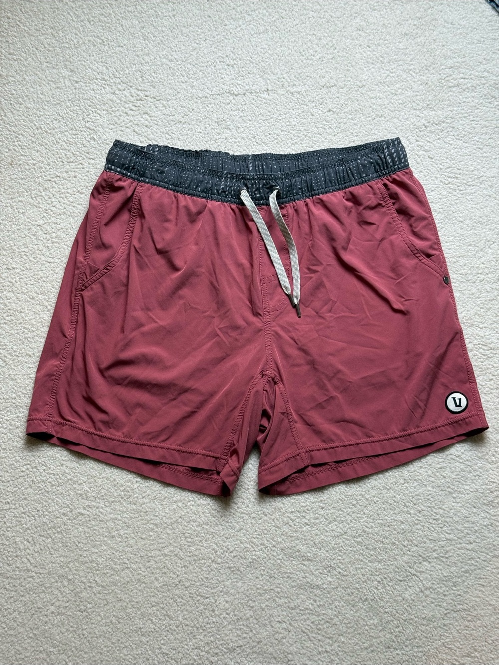 Vuori Kore Shorts Saltwater Red Color men’s L 6” inseam run athleisure summer